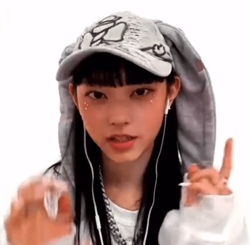 [잡담] 와 진짜 미소녀다.. | 인스티즈