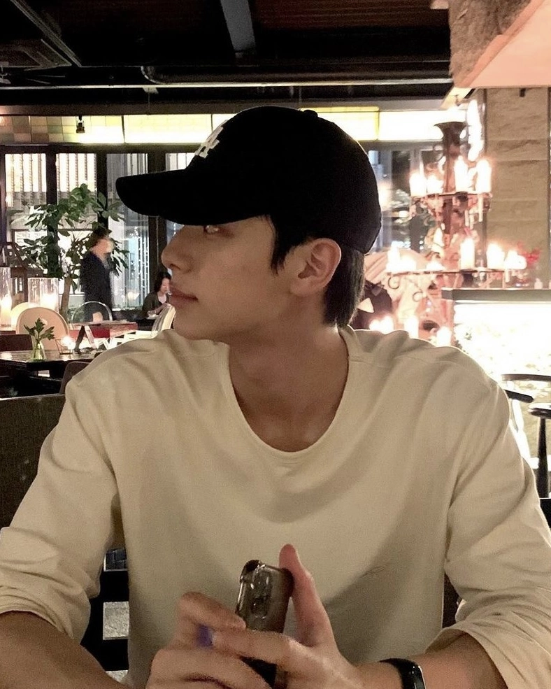 [잡담] 이 아이돌누구야? | 인스티즈