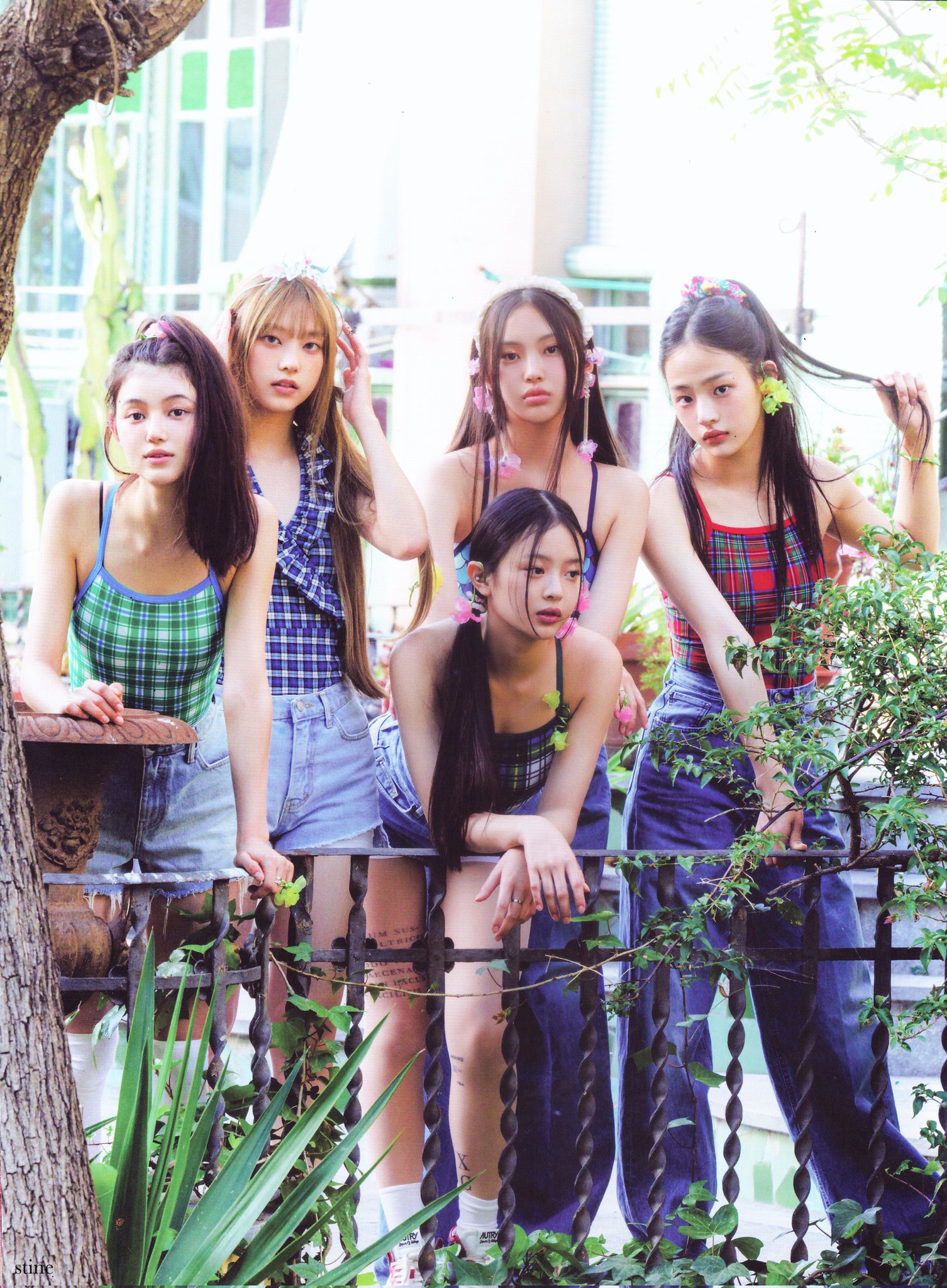 [잡담] 뉴진스 이 컨포 컨셉으로 다시 컴백해도 모른척 가능해 | 인스티즈