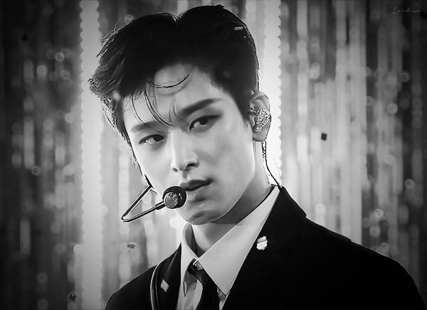 [잡담] 이수혁 이주연같은 얼굴은 음기넘치고 몸은 양기넘치는 연예인 추천좀 | 인스티즈