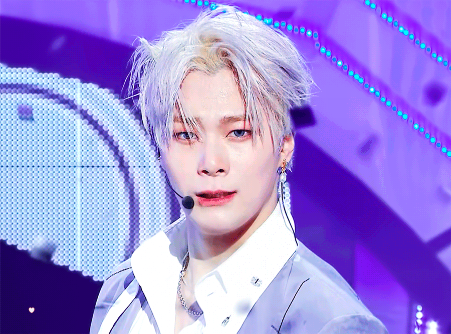 [잡담] 아니 문빈 문수아 둘 다 은발하니까 더 닮았는데.......?? | 인스티즈