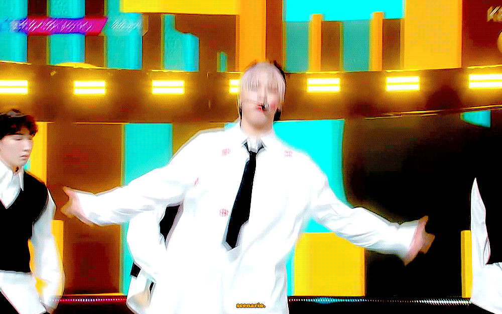 [잡담] 아니 문빈 문수아 둘 다 은발하니까 더 닮았는데.......?? | 인스티즈