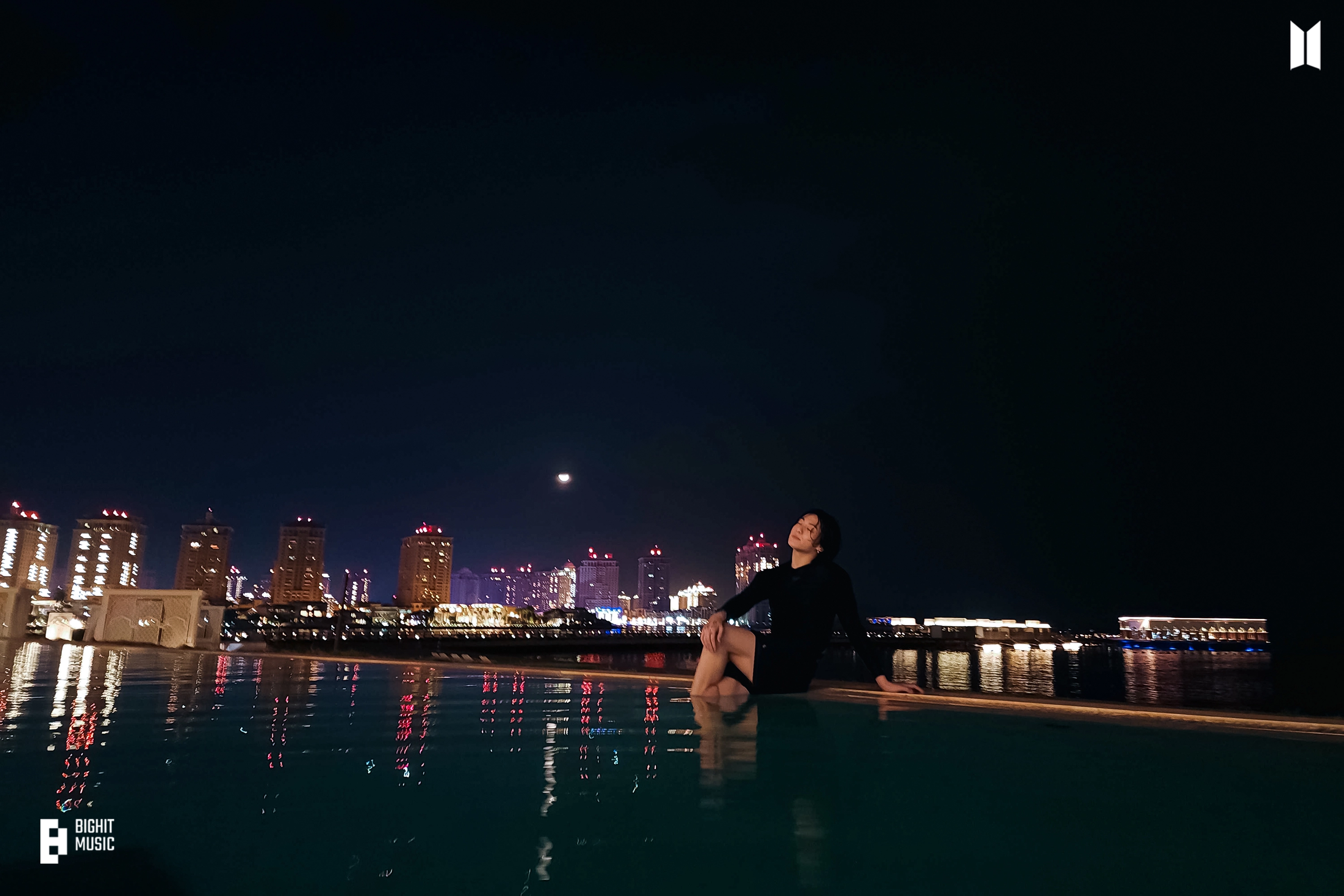 [잡담] 전정국 킹받는다 진짜 어떻게 수영하는걸 라이브로 안 보여줌? 진짜 어미는 아직도 몇년전에 트위터로 올려준 수영짤로 몇년을 우려먹고 있었어 | 인스티즈