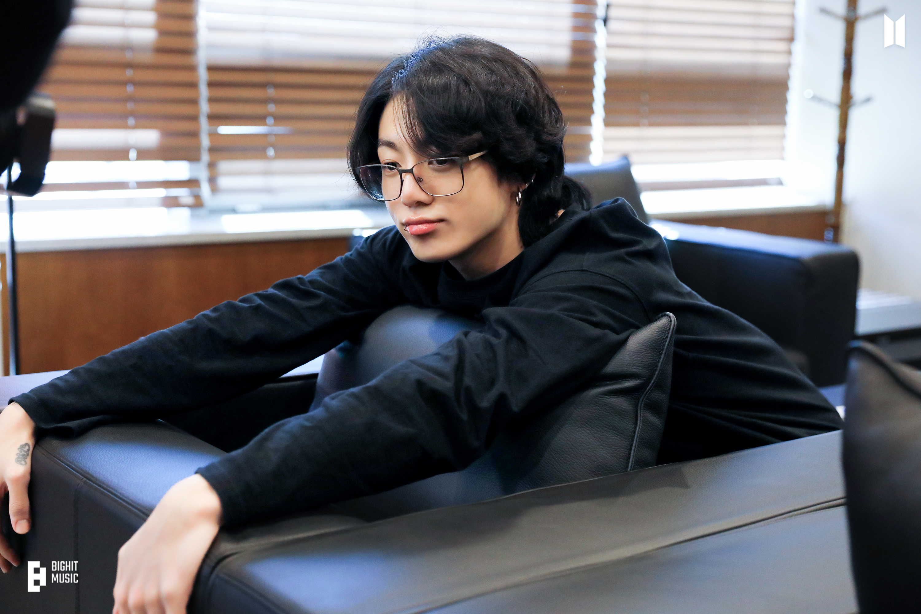 [잡담] 갠적으로 뭔가 힘들거나 방탄이 너무 보고싶을때 어떻게 알고 와줌.. | 인스티즈