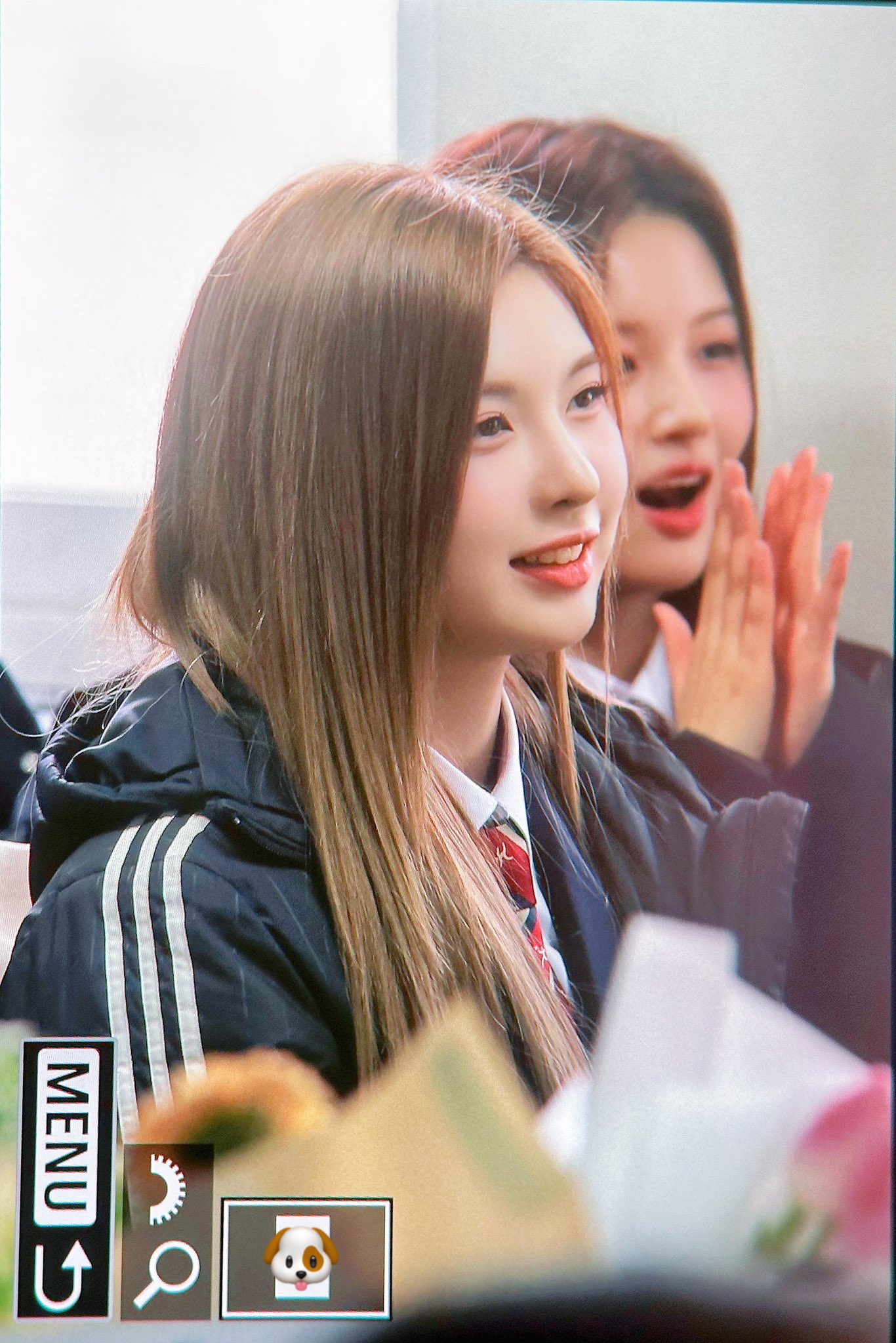 [잡담] 설윤 배이 졸업식 플뷰 | 인스티즈