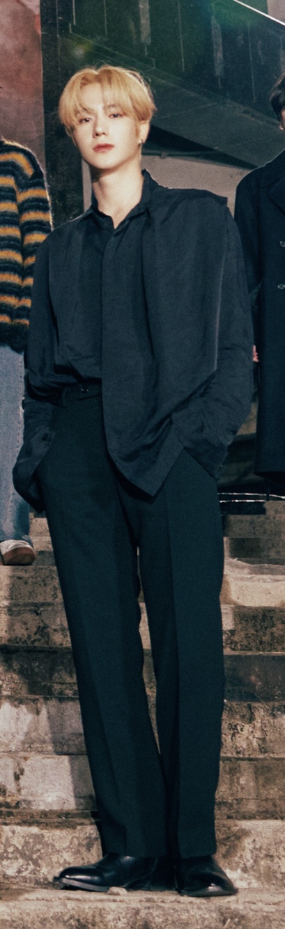 [잡담] 이재현 이런 옷 스타일 개잘어울려 | 인스티즈