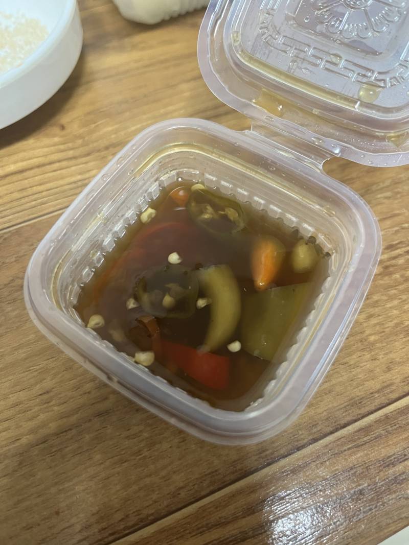 멕시카나 처음 시켜먹는데 이거 찍어목는거야?? | 인스티즈