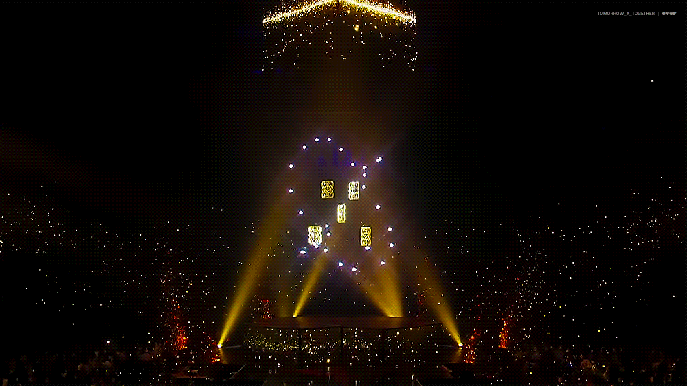 [잡담] 투바투 콘서트 특히 이때가 진짜 콘서트가 예쁠수도 있구나를 느꼈음 | 인스티즈