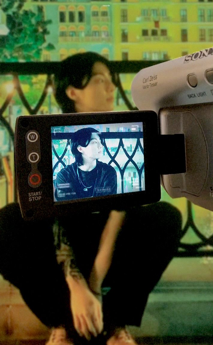 [잡담] 와 방탄 정국 이짤 보정 쩐다....기억 조작됨 | 인스티즈