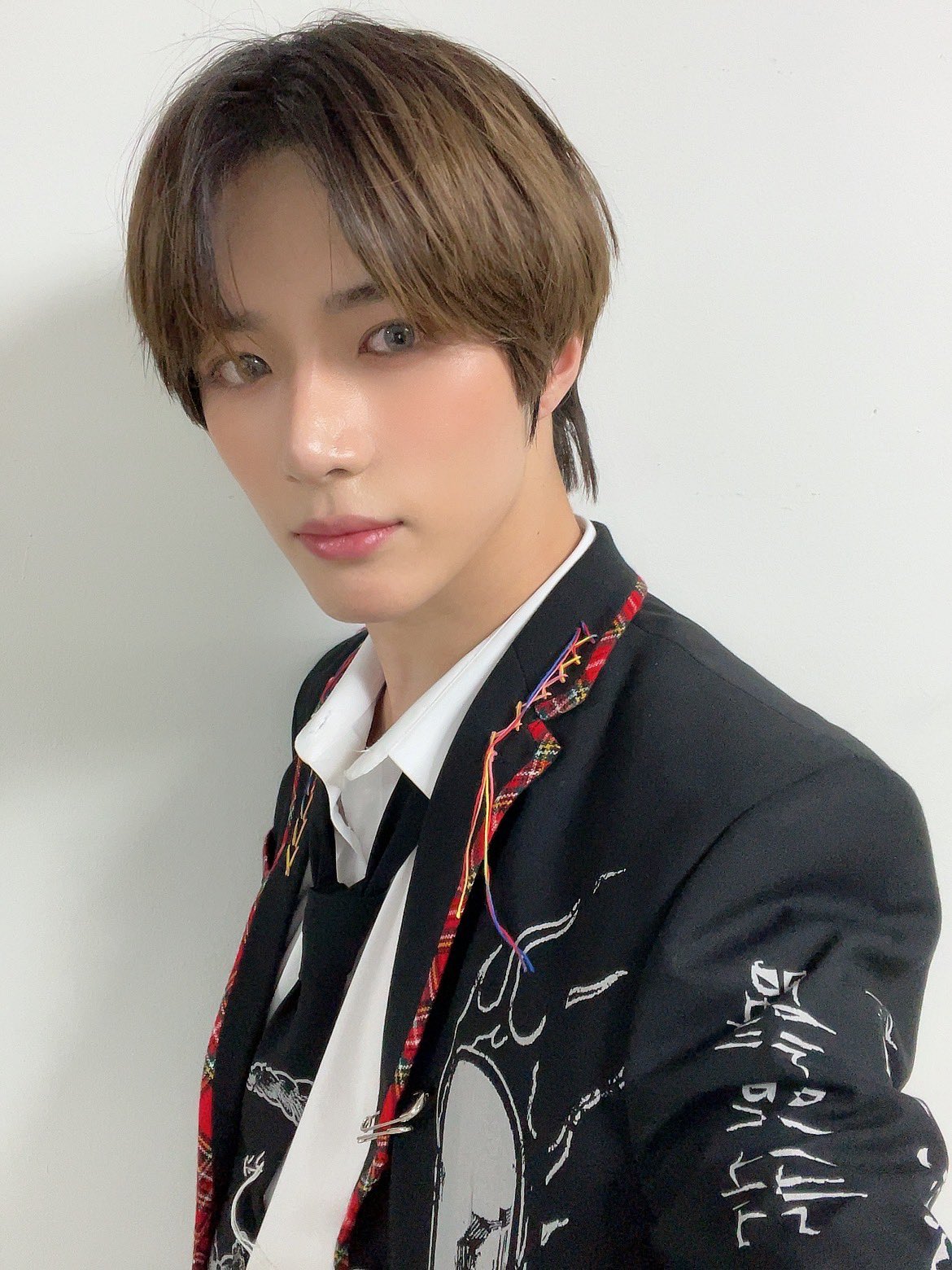 [잡담] 어제 오늘 범규 셀카 미쳤음 | 인스티즈