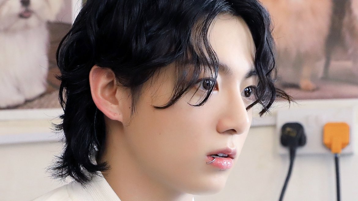 [잡담] 아니 방탄 정국 눈이 뭐이리 이쁜거임 | 인스티즈