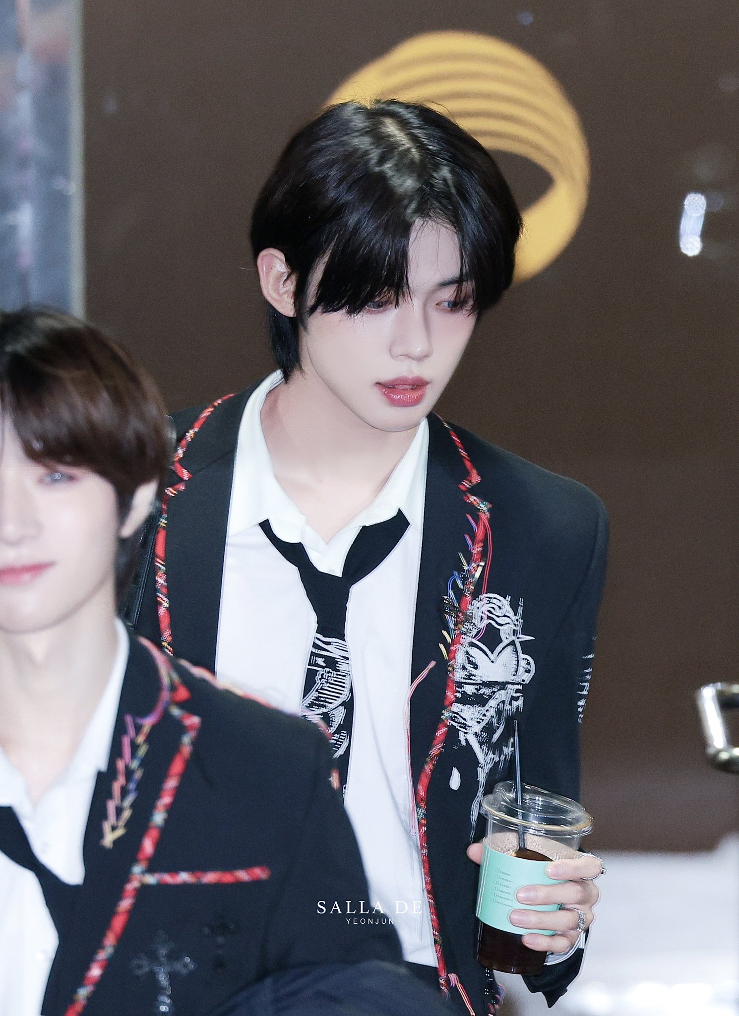 [잡담] 연준 오늘 너무 잘생겼어..... | 인스티즈