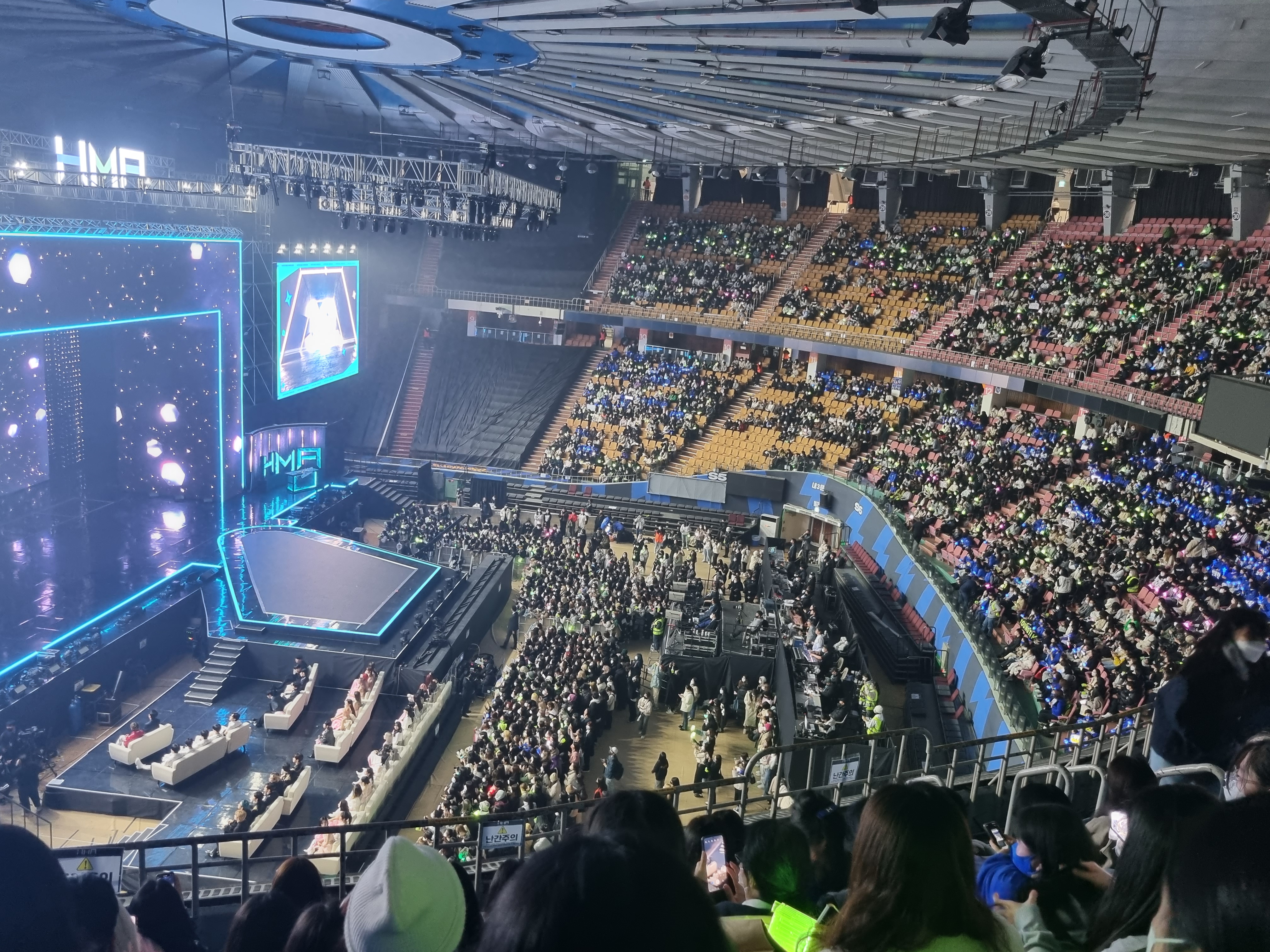 [잡담] 실체 3층 8열 | 인스티즈