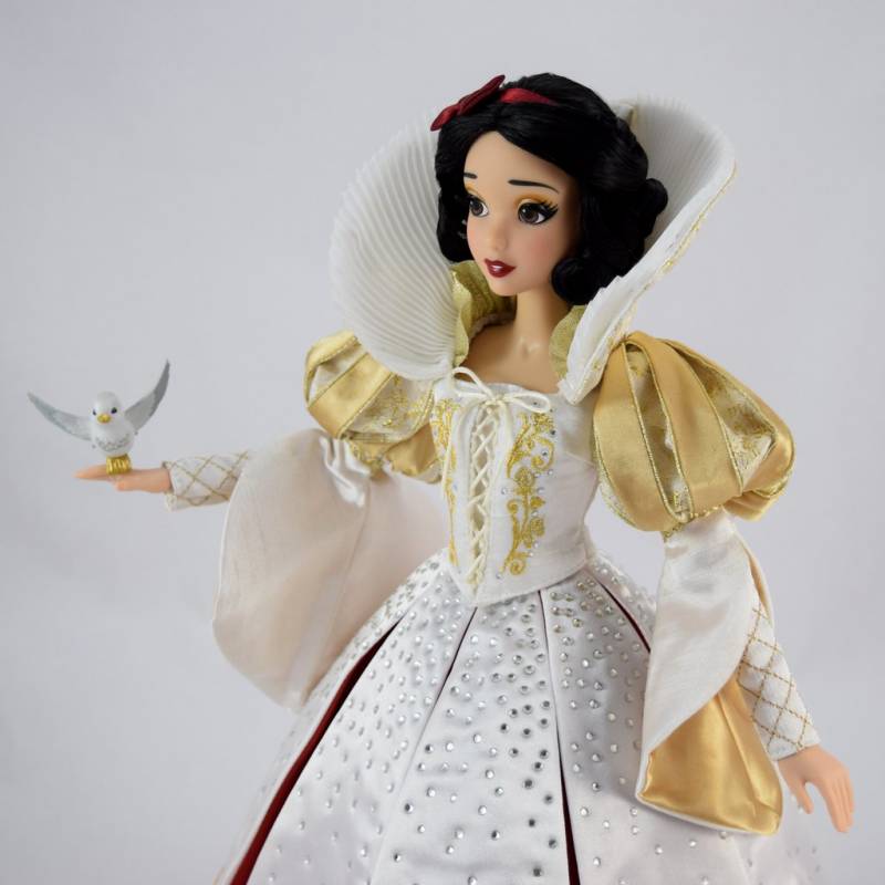 중고거래에서 100만원 이상에 팔리는 디즈니 공주 인형들이래 | 인스티즈