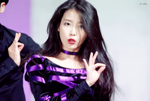 [잡담] 여러분이 생각하는 아이유가 커리어에 가장 큰 성과를 남긴 해는 언제? | 인스티즈