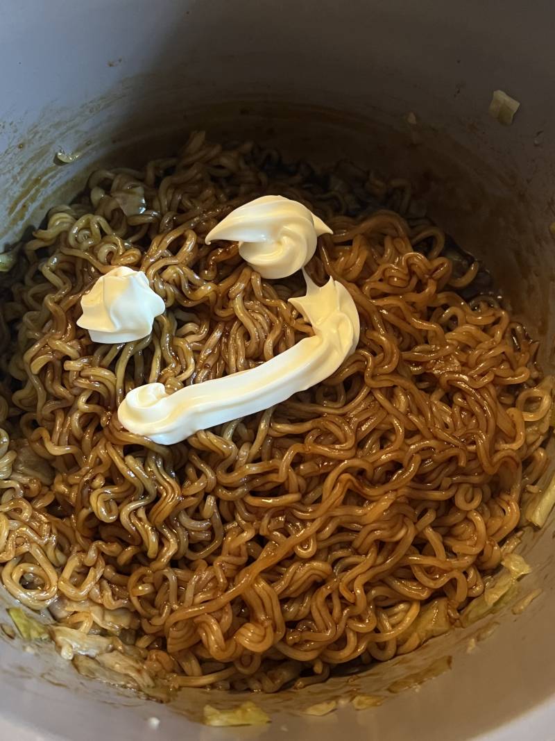 불닭 야끼소바 라면 진짜 맛있다 | 인스티즈