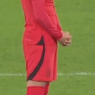 [잡담] 축구 국대유니폼 붉은악마 꼬리 볼 수록 귀여운것같다ㅋㅋㅋ | 인스티즈