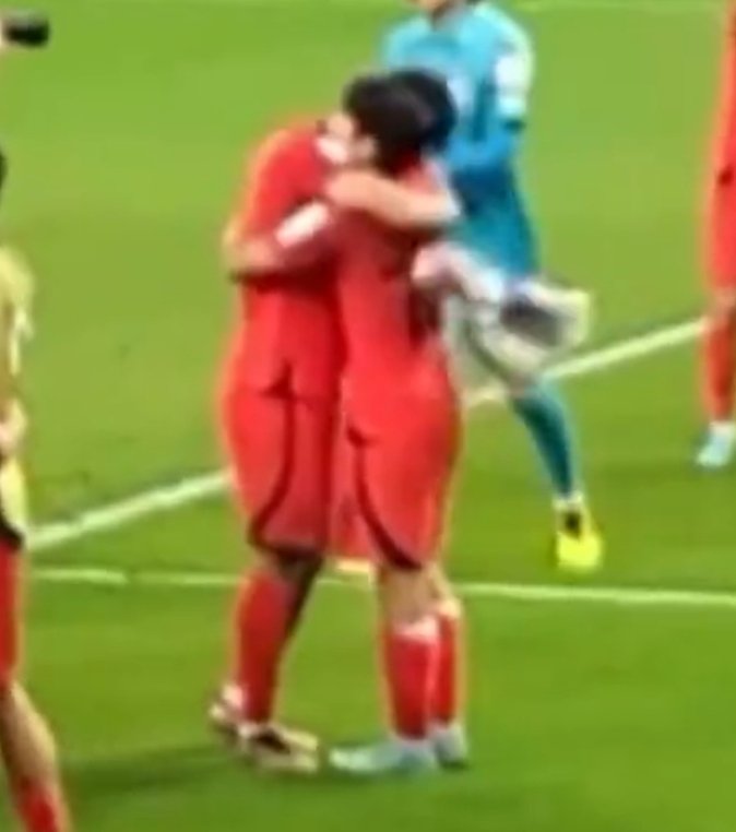 [잡담] 축구 국대유니폼 붉은악마 꼬리 볼 수록 귀여운것같다ㅋㅋㅋ | 인스티즈