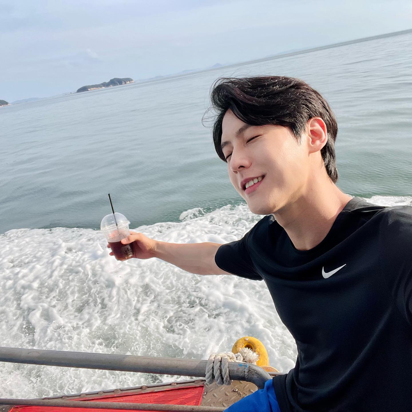 [잡담] 비투비 민혁이 이사진 너무 좋다 | 인스티즈