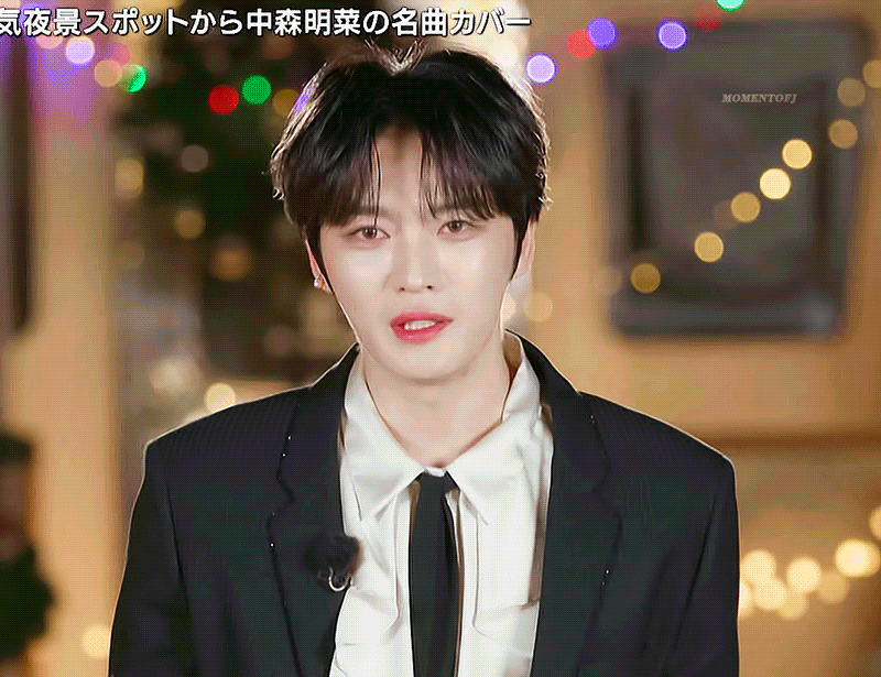 [잡담] 와.... 김재중 여전히 잘생겼네.... | 인스티즈