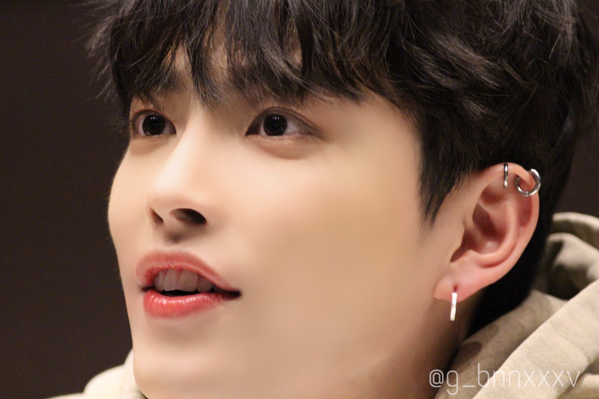 [잡담] 김홍중이 캡틴이라는 거... 너무 가슴이 뻐렁침 | 인스티즈