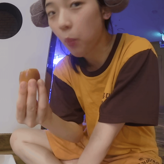 [잡담] YG 신인 걸그룹 베이비몬스터 파리타, 루카 보고 갈 사람! 👶🏻😈 | 인스티즈