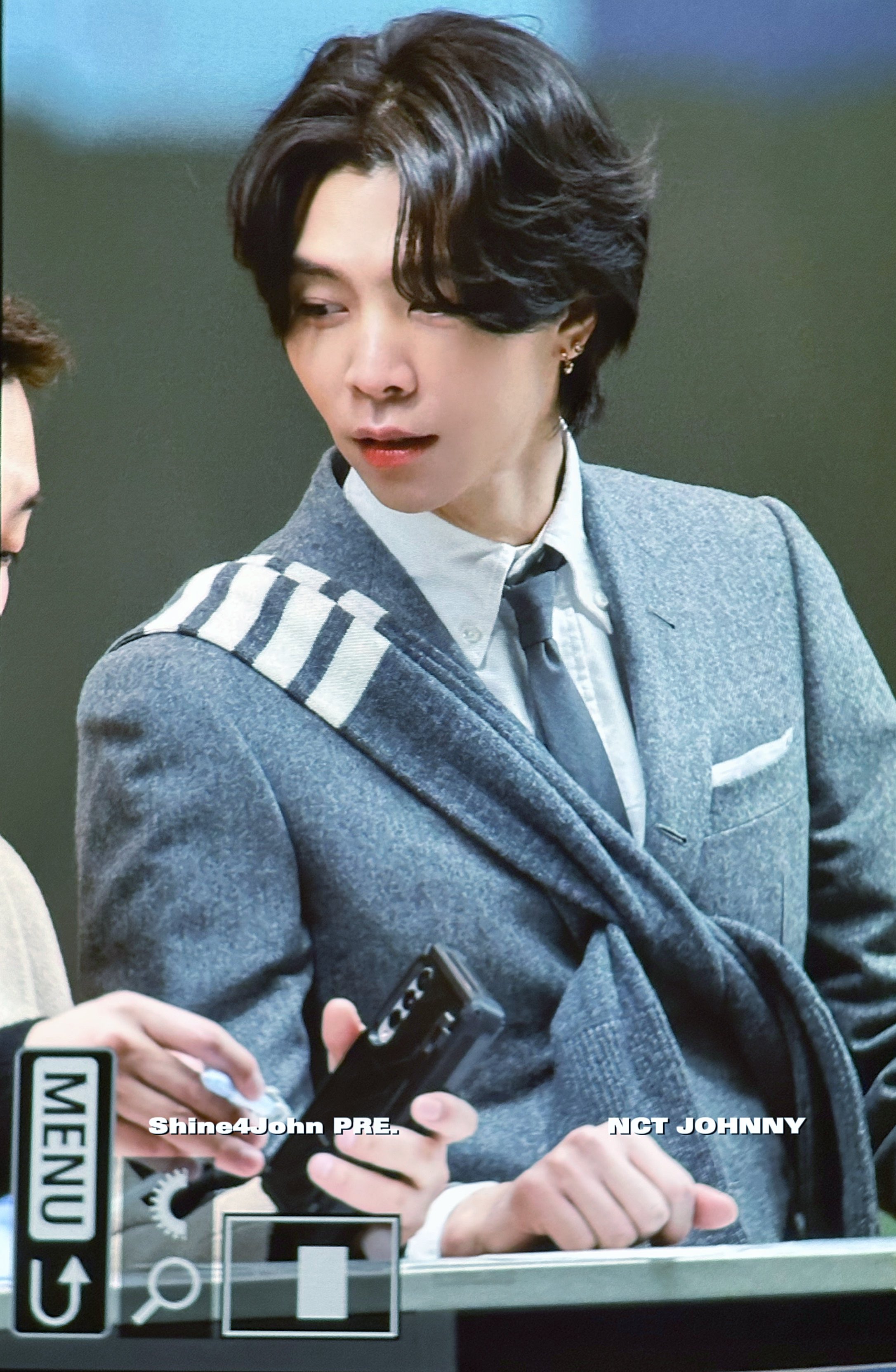 [잡담] 톰브라운은 이런남자가 입어야 사는구나 | 인스티즈