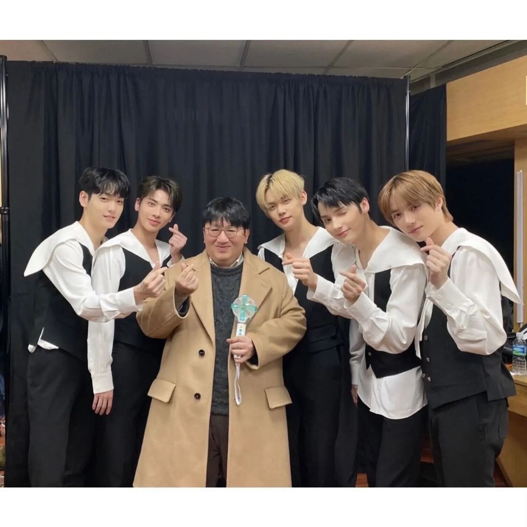 [잡담] 방시혁 인스타 하이브돌이랑 찍은 사진밖에 없음ㅋㅋㅋㅋㅋㅋㅋ | 인스티즈