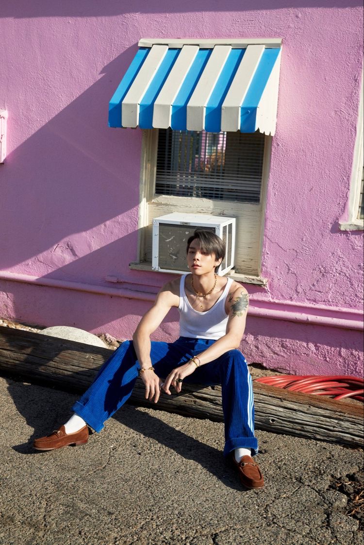 [잡담] 쟈니 얼굴이 너무 좋음 | 인스티즈