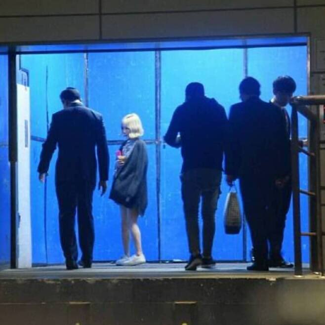 [잡담] 와 태연 진짜 작아.. | 인스티즈