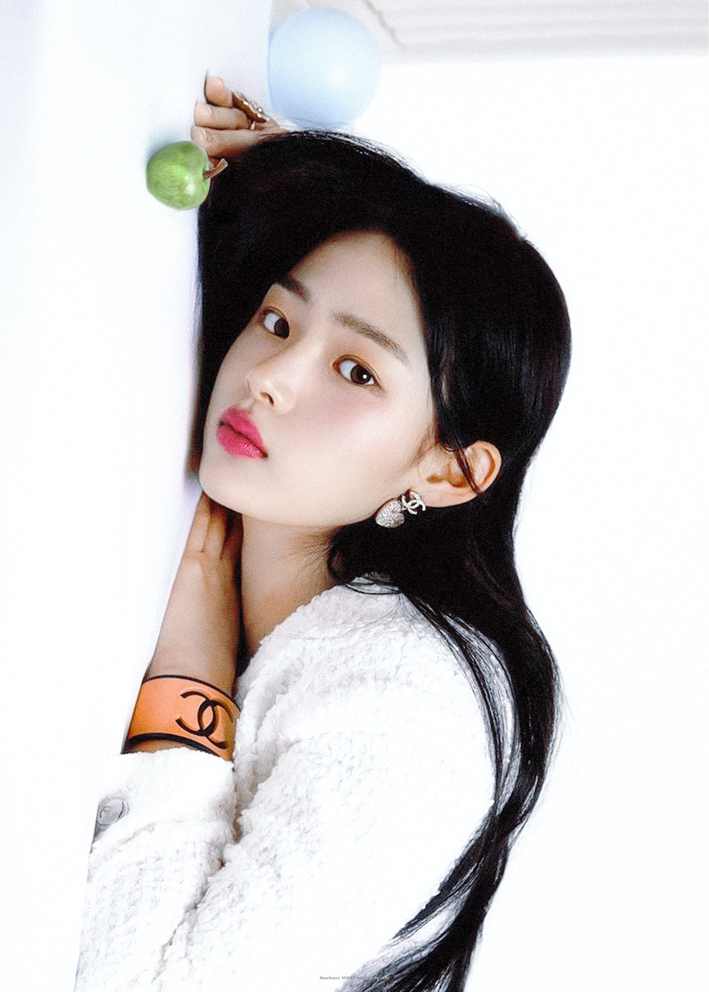 [잡담] 뉴진스 민지 샤넬 지인짜 잘 받는다 | 인스티즈