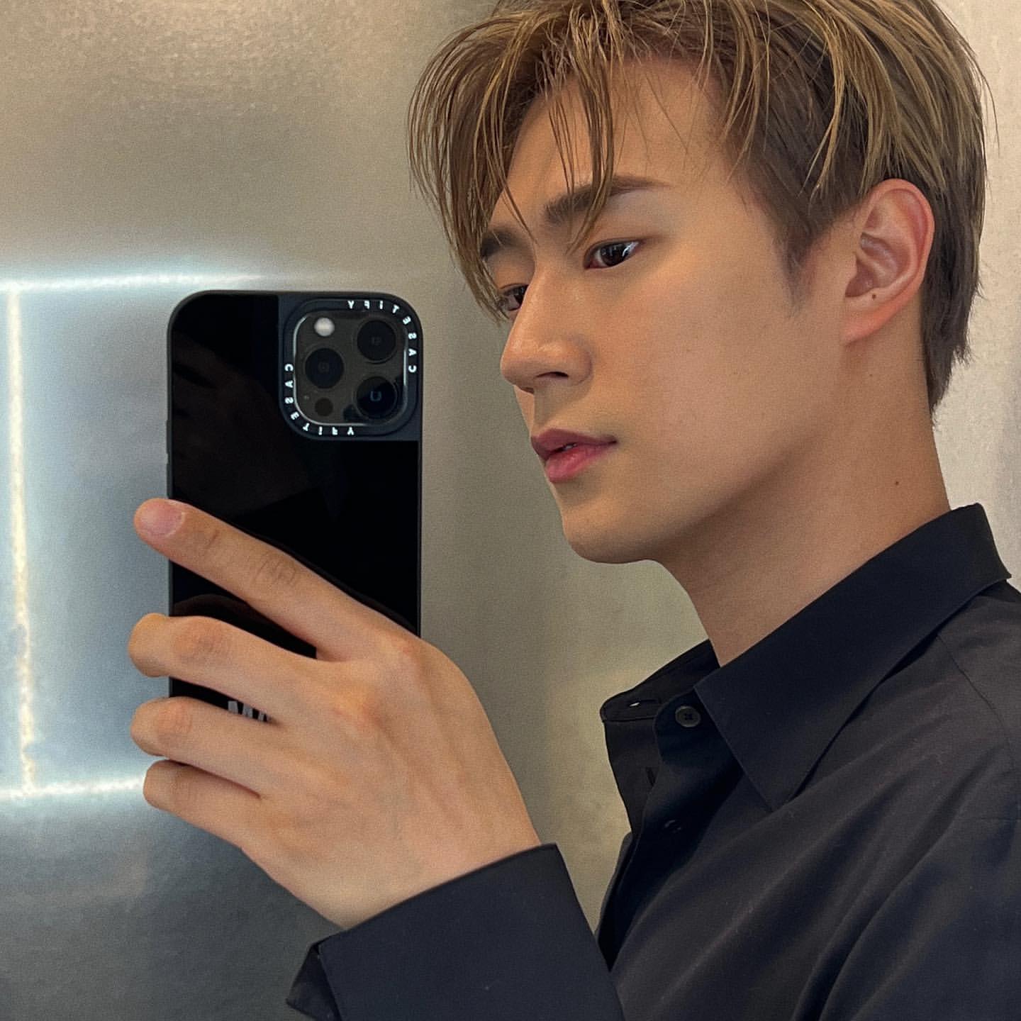 [잡담] 이 두남성 매우 사랑하는 나 .. 소나무인가!? | 인스티즈