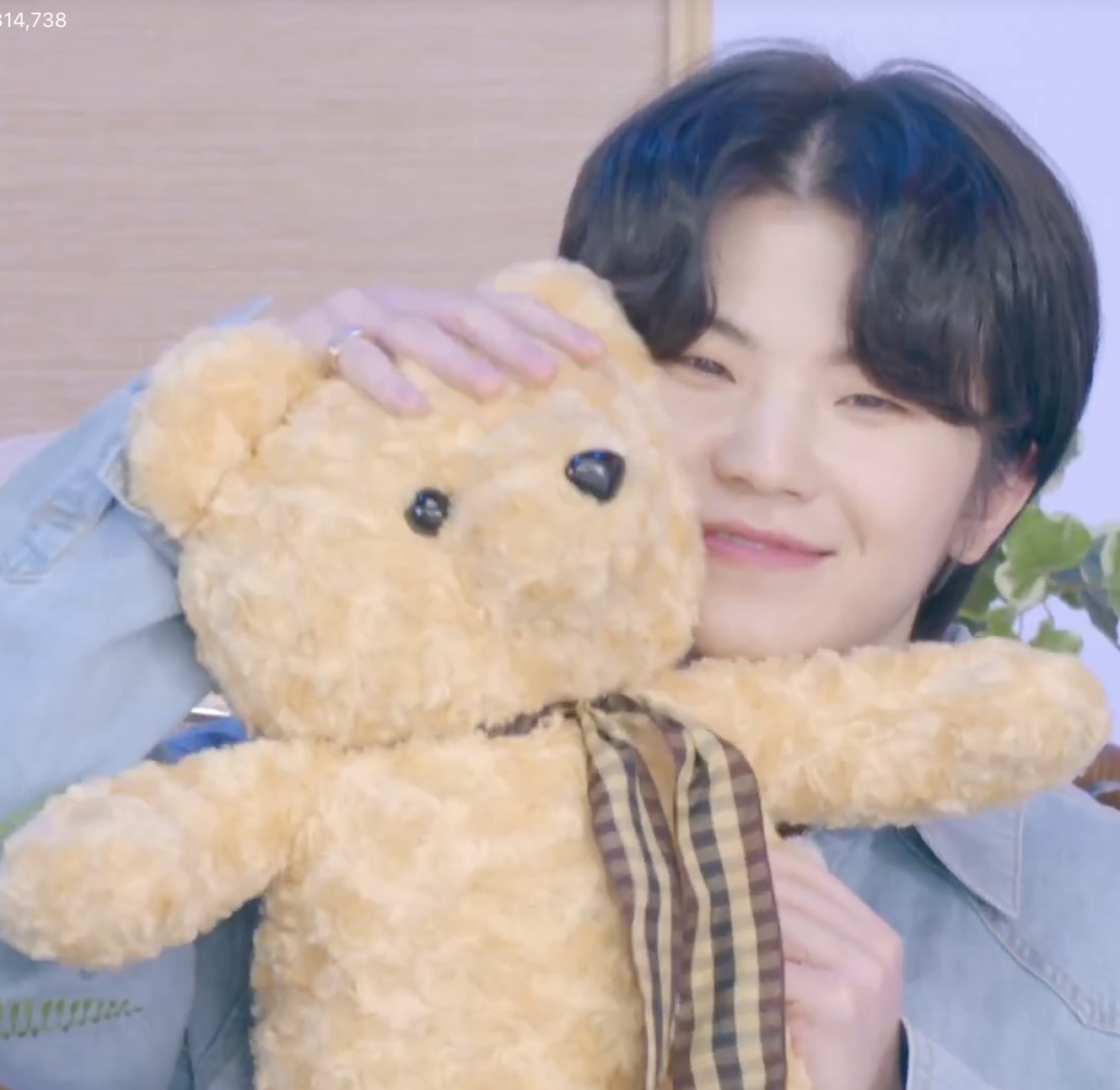 [잡담] 이지훈이 너무 귀여워요오… | 인스티즈