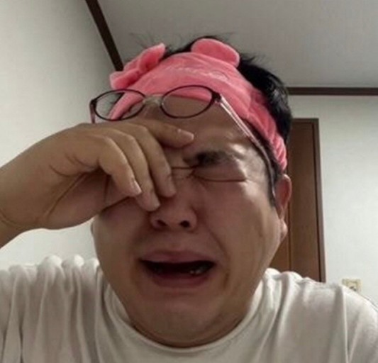 [잡담] 울만하면 웃겨주는 이 남성,, | 인스티즈