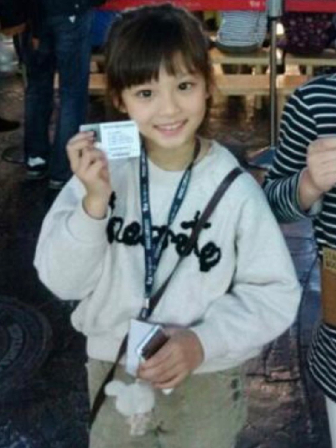 [잡담] 갠적으로 설윤 과사중에 레전드라 생각하는 3장 | 인스티즈