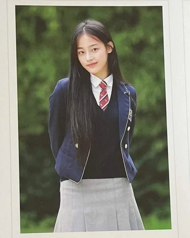 [잡담] 뉴진스 민지 한림예고 졸사 하나 더 떴다 | 인스티즈