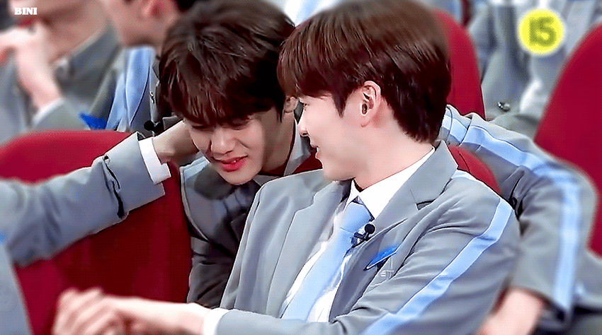 [잡담] 이 장면 진짜 따뜻하지 않았음? (씨피 이야기는 아님) | 인스티즈