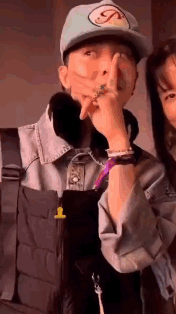 [잡담] 지디 NBA 경기에 입고온 나이키실드조끼도 피마원이랑 콜라보인가?? | 인스티즈