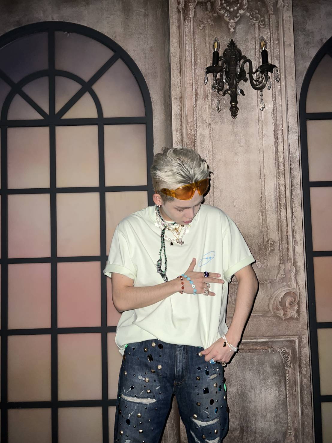 [잡담] 우리집안 막내 오늘 생일인데 사진으로 형들 손타는거 레전드임 | 인스티즈