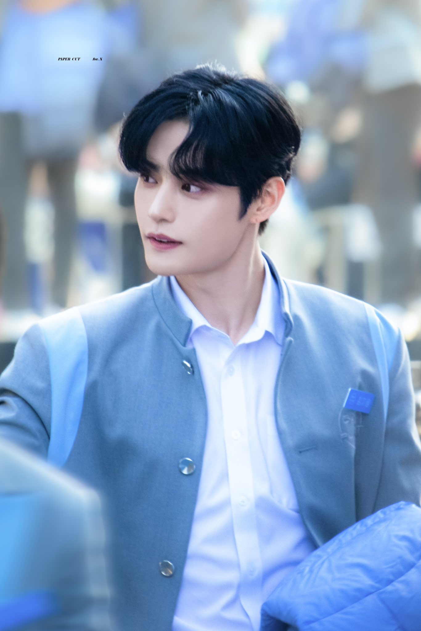 [잡담] 보플 김지웅 진심 현역 남돌판에서도 탑급으로 잘생긴거같음 | 인스티즈