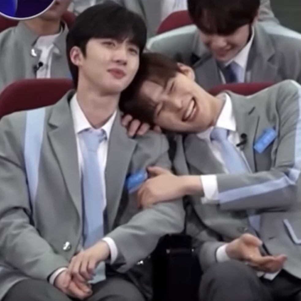 [잡담] 성한빈 후이 김규빈 이 사진 웃겨 | 인스티즈