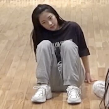 [잡담] 베이비몬스터 루카 너무 귀엽게 생겼음 | 인스티즈