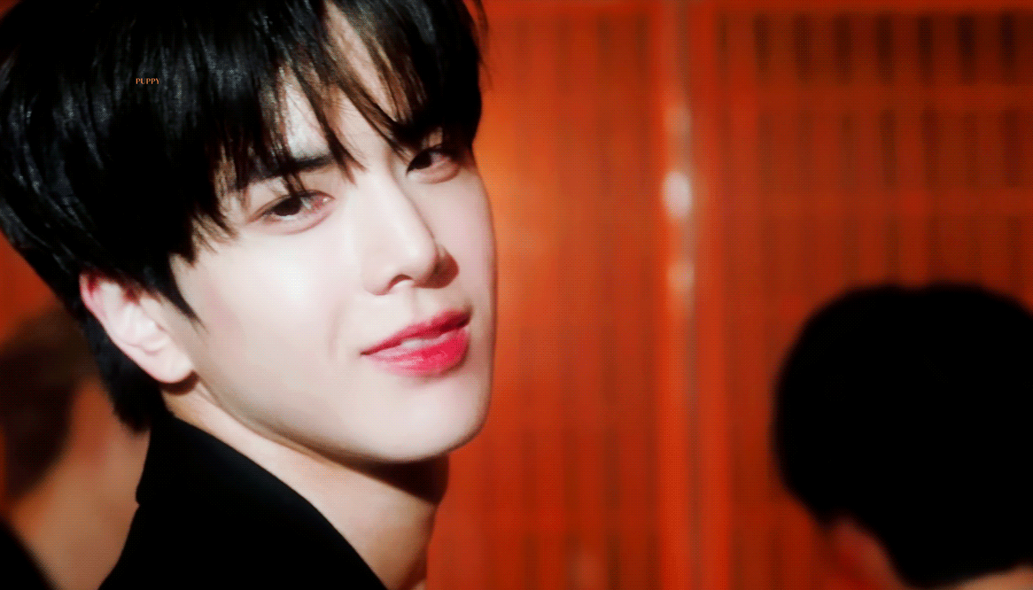 [잡담] 영훈아 잘생긴거 축하해요 | 인스티즈