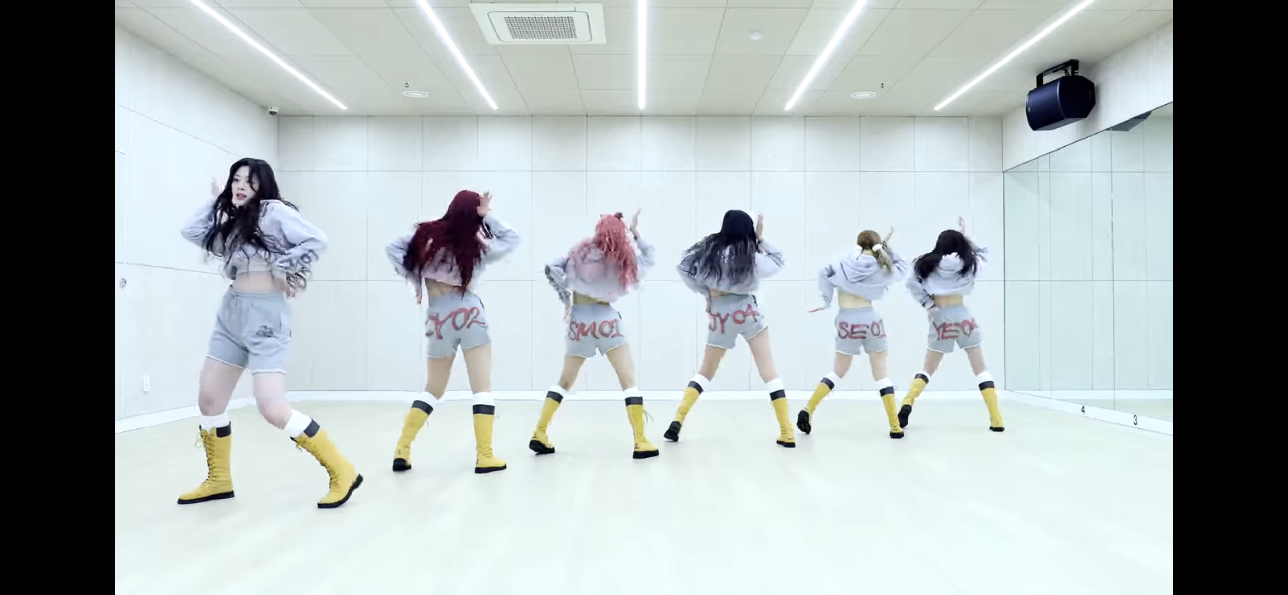 [잡담] 스테이씨 안무영상 뒤에 숫자는 뭐야? | 인스티즈