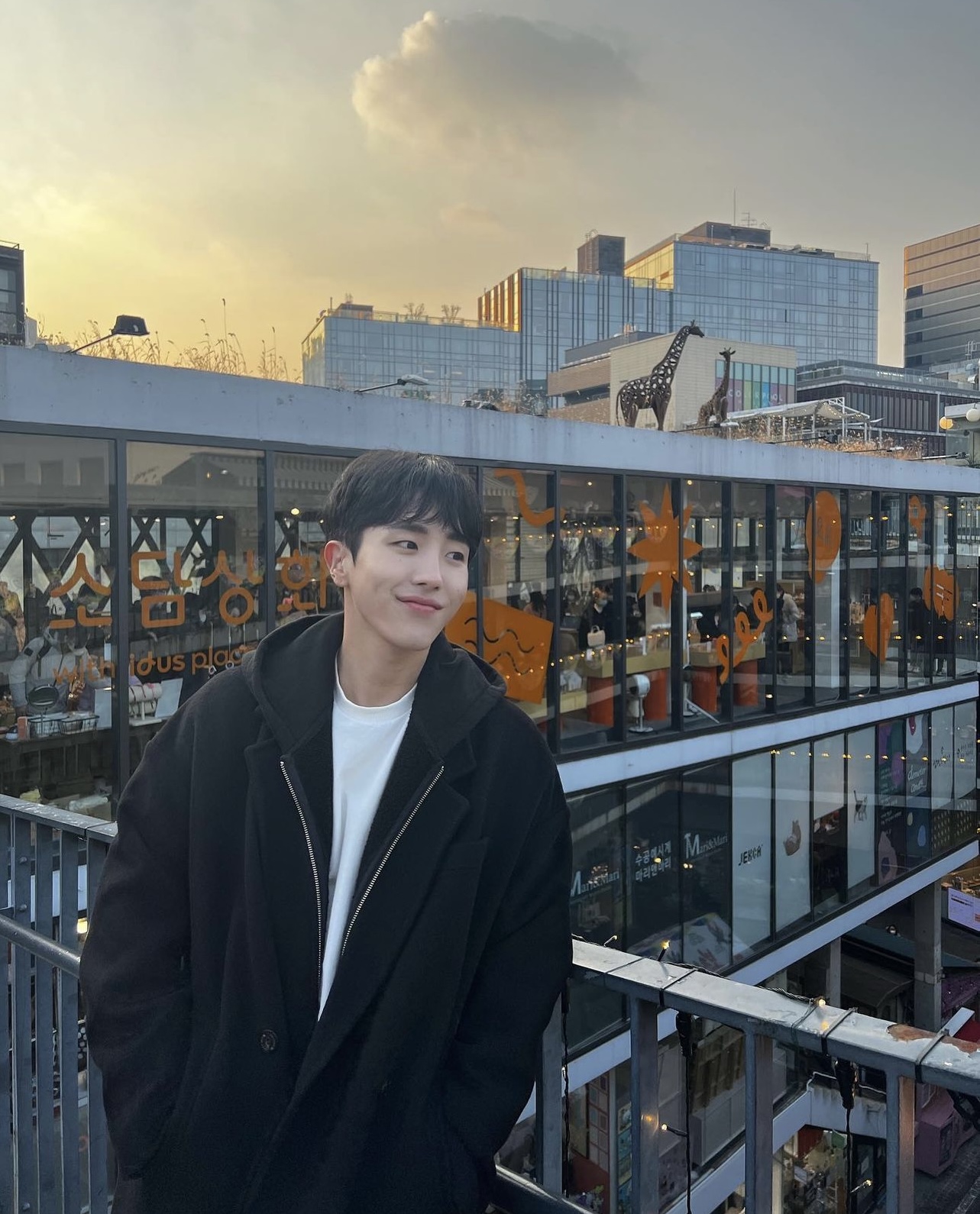 [잡담] 피크타임 7시 희재 인스타 와ㅏ | 인스티즈