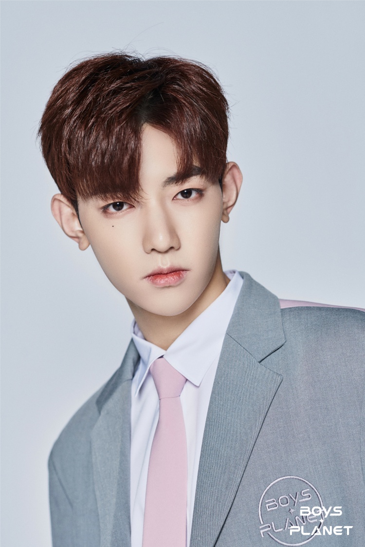 [잡담] 보플 센터즈 교복사진이 진짜 ㄹㅈㄷ누구세요임... | 인스티즈