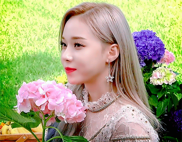 [잡담] 윈터 이 때 짤 보고 나 진짜 눈이 휘둥그레 졌는데 | 인스티즈