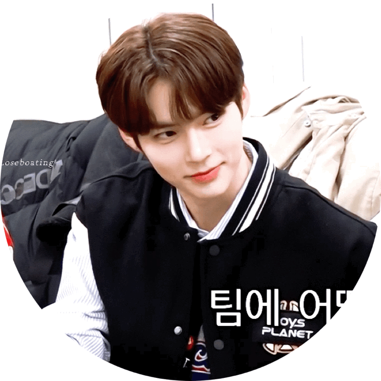 [잡담] 성한빈 이런 눈빛 좀 자주 보이는데 | 인스티즈