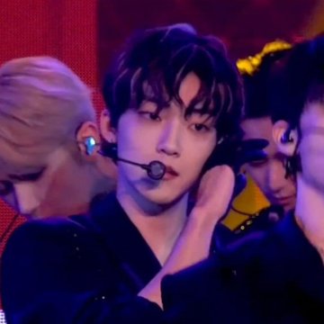 [잡담] 와,,, 더보이즈 케빈 오늘 미모폼 미침 | 인스티즈