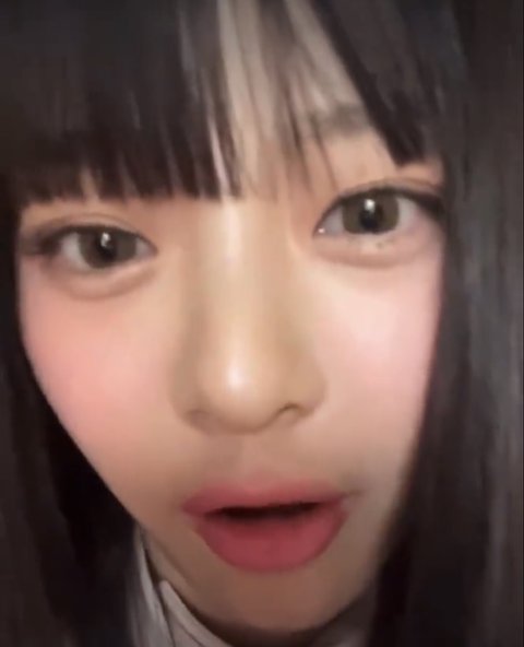 [잡담] 뉴진스 하니 진짜 넘 사랑스럽게 생김.. | 인스티즈